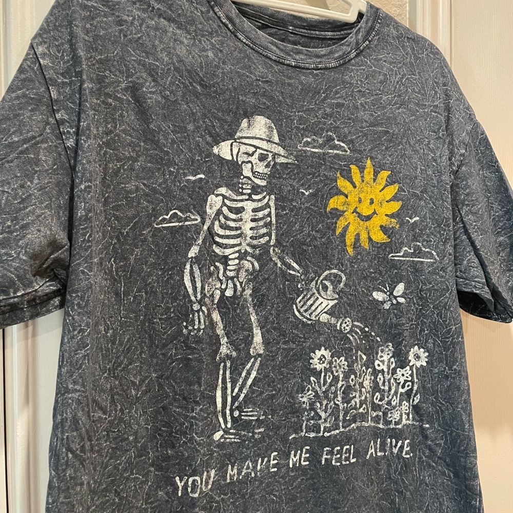 “You Make Me Feel Alive” Graphic T-Shirt